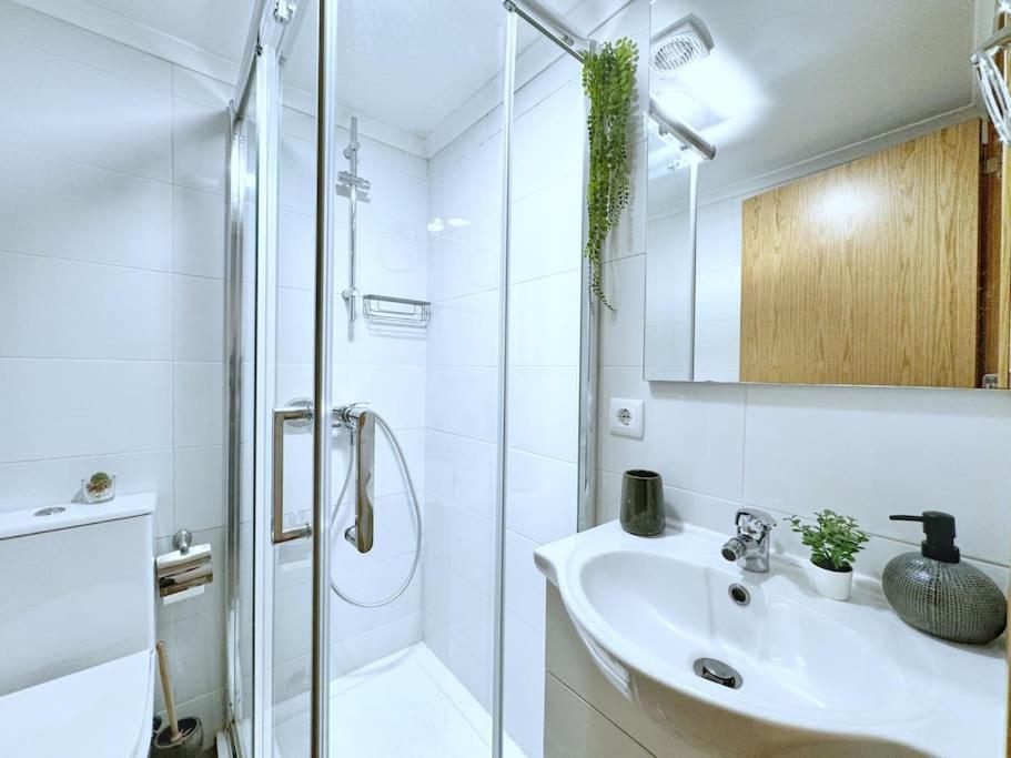 Botanique Nest By Homeful Homes Lisboa
